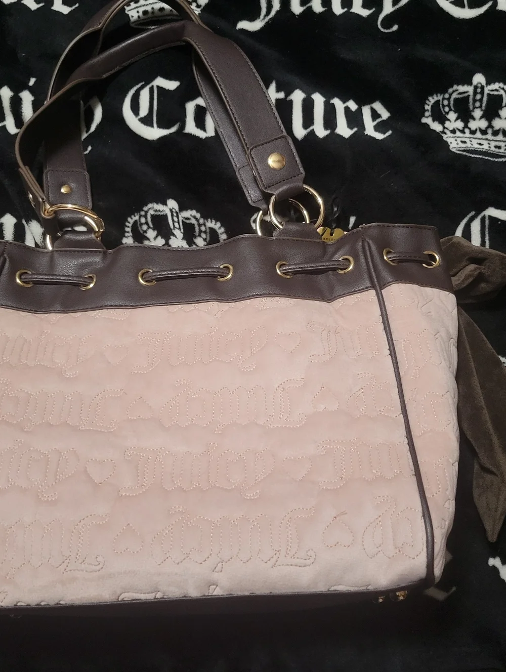 Nwt. Juicy Couture Pink and Brown Daydreamer Tote with Heart Charm and Bow - Picture 6 of 6